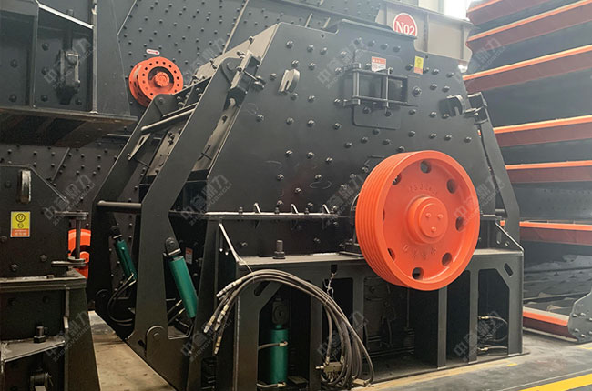 DLKZS1314可逆錘式制砂機(jī)