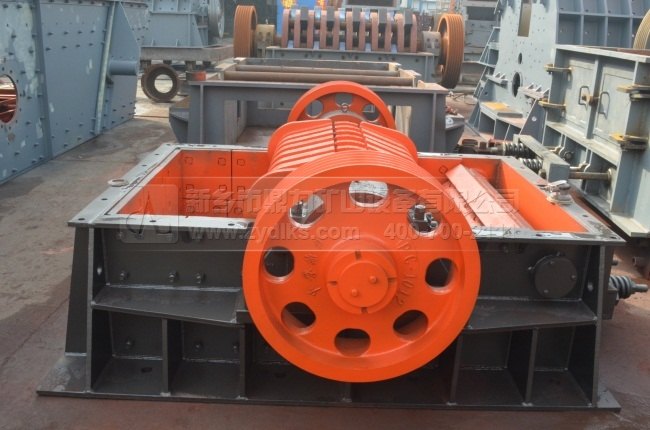 鼎力錘式破碎機(jī)護(hù)圈