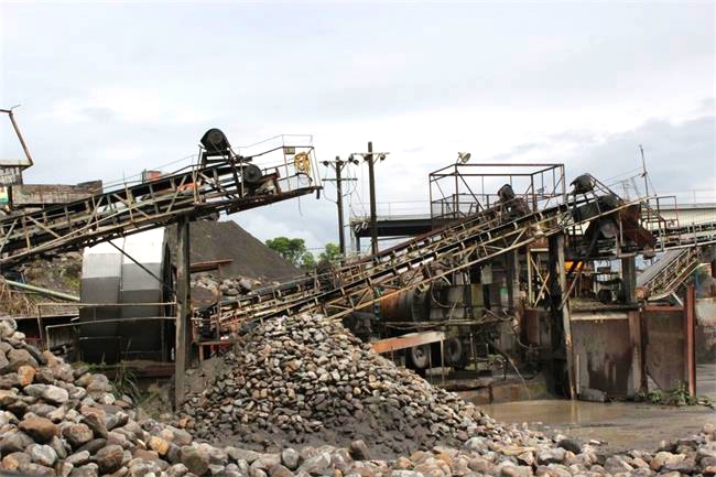 某小型石料廠(chǎng)